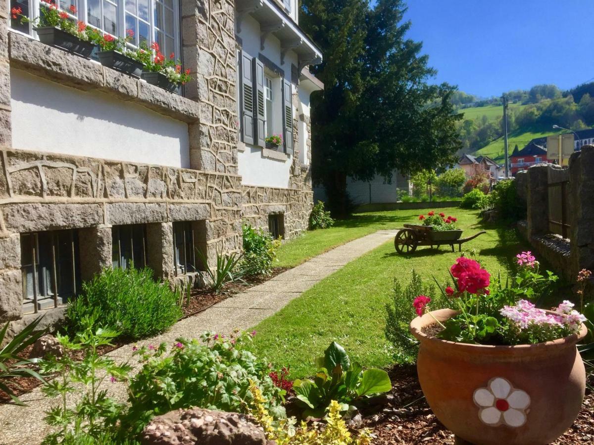 Chambres D'Hotes Les Ecrins Orbey Buitenkant foto